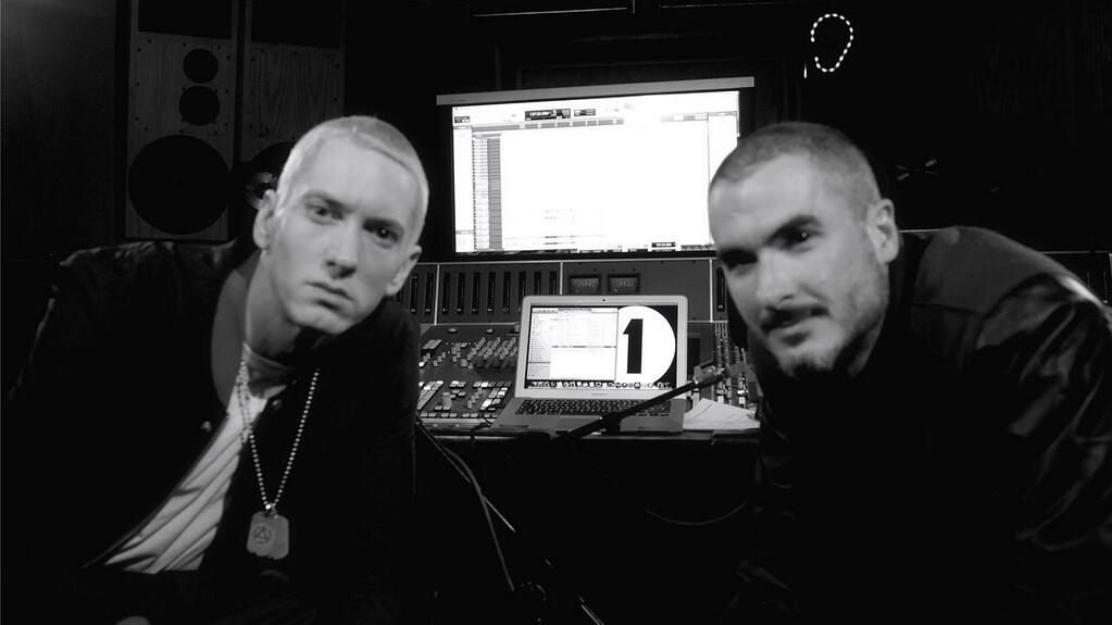 Eminem intervista con Zane Lowe alla BBC1 Radio