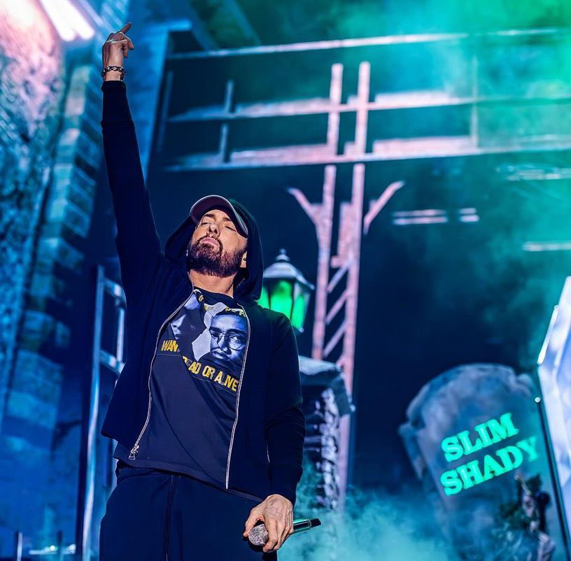 Eminem infiamma il palco di Austin con una performance spettacolare